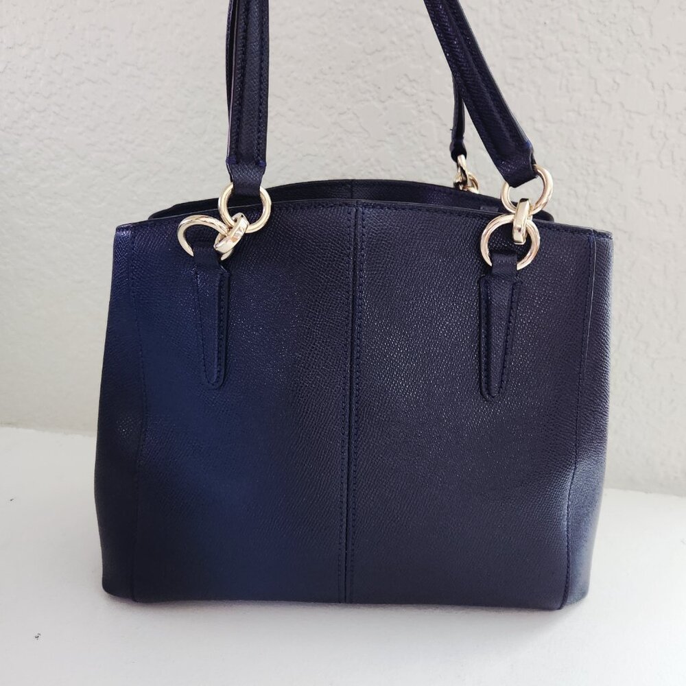 Like New Coach Minetta Black Leather Shoulder Bag - Picture 3 of 15